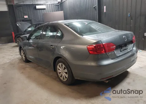 2014 Volkswagen Jetta 2.0L S z USA, uszkodzony, nr VIN 3VW2K7AJ3EM324807